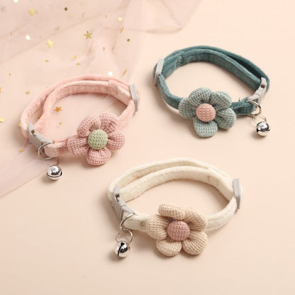 Cute Cartoon Flower Bell Collar - PawPlaza